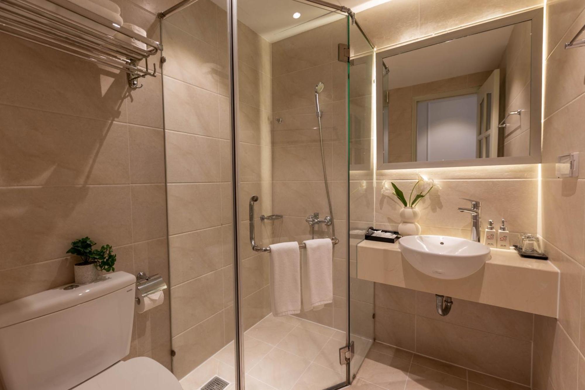 Keypad Hotel - Nhan Hoa Ханой Екстериор снимка